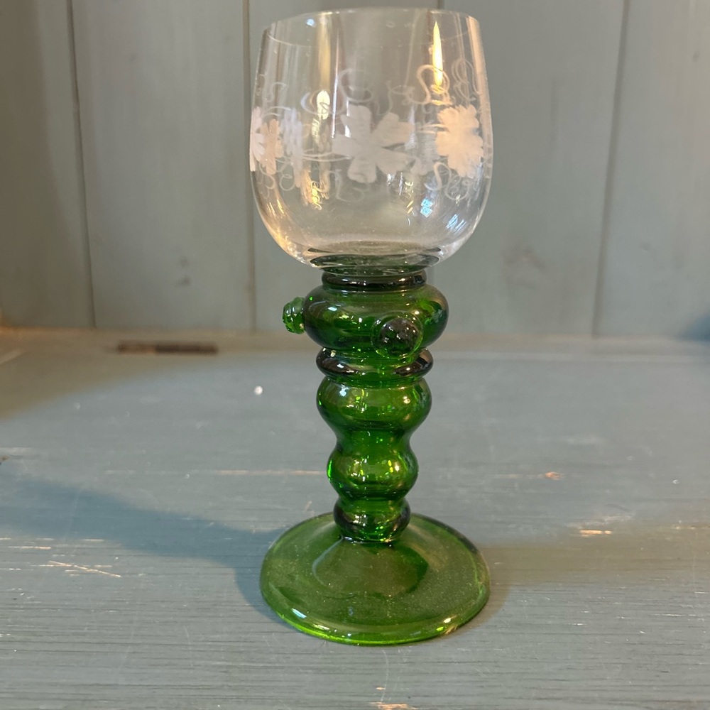 Theresienthal “Rhein” Etched Romer Wine Glass (Green), Germany